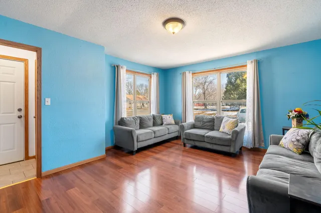 $208,000 | 221 East Park Street, Owatonna, MN 55060