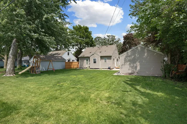 $208,000 | 221 East Park Street, Owatonna, MN 55060