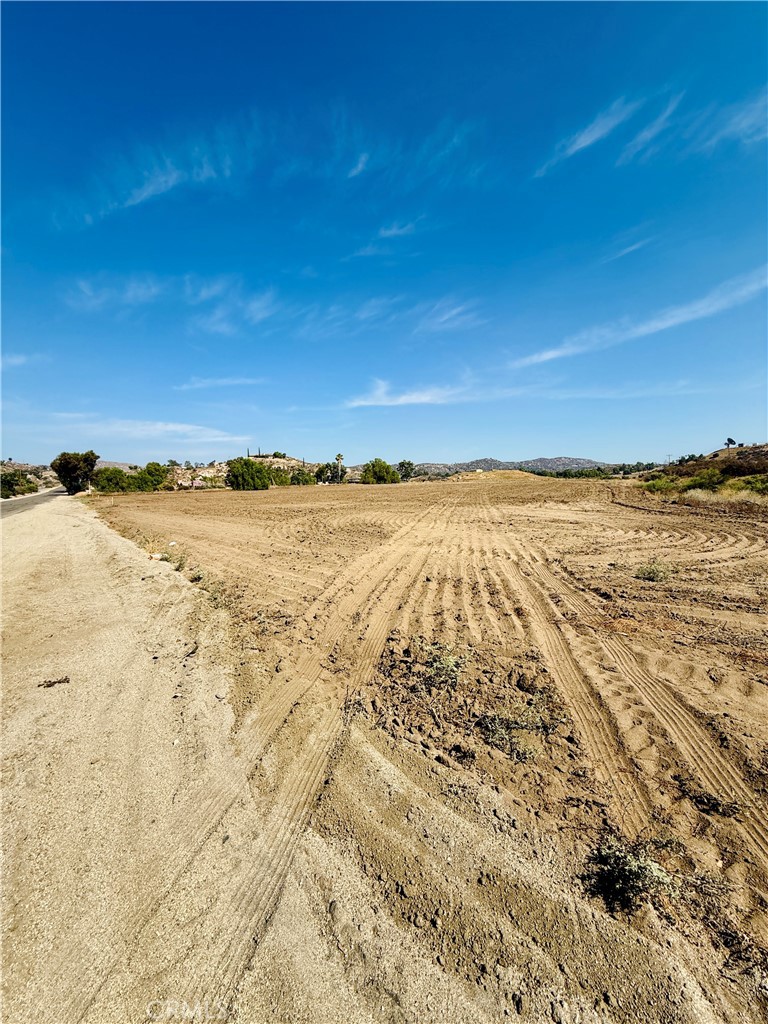 26 Juniper Flats Road Nuevo, CA 92567 - Photo 5 of 23