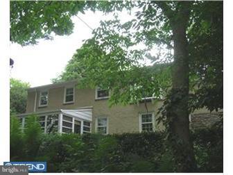 5121 Pontiac Road Drexel Hill, PA 19026 - Photo 4 of 12 Exterior Back