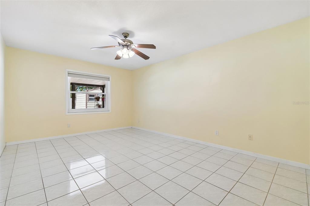 2505 Linden Tree Street Seffner, FL 33584 - Photo 26 of 66