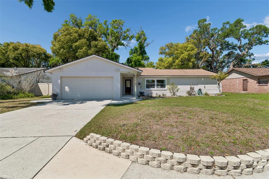 2505 Linden Tree Street Seffner, FL 33584 - Photo 3 of 66