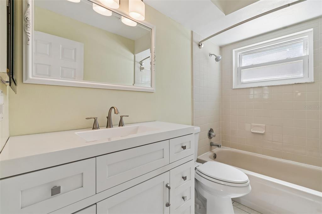 2505 Linden Tree Street Seffner, FL 33584 - Photo 34 of 66