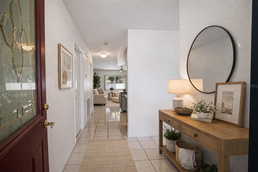 2505 Linden Tree Street Seffner, FL 33584 - Photo 8 of 66