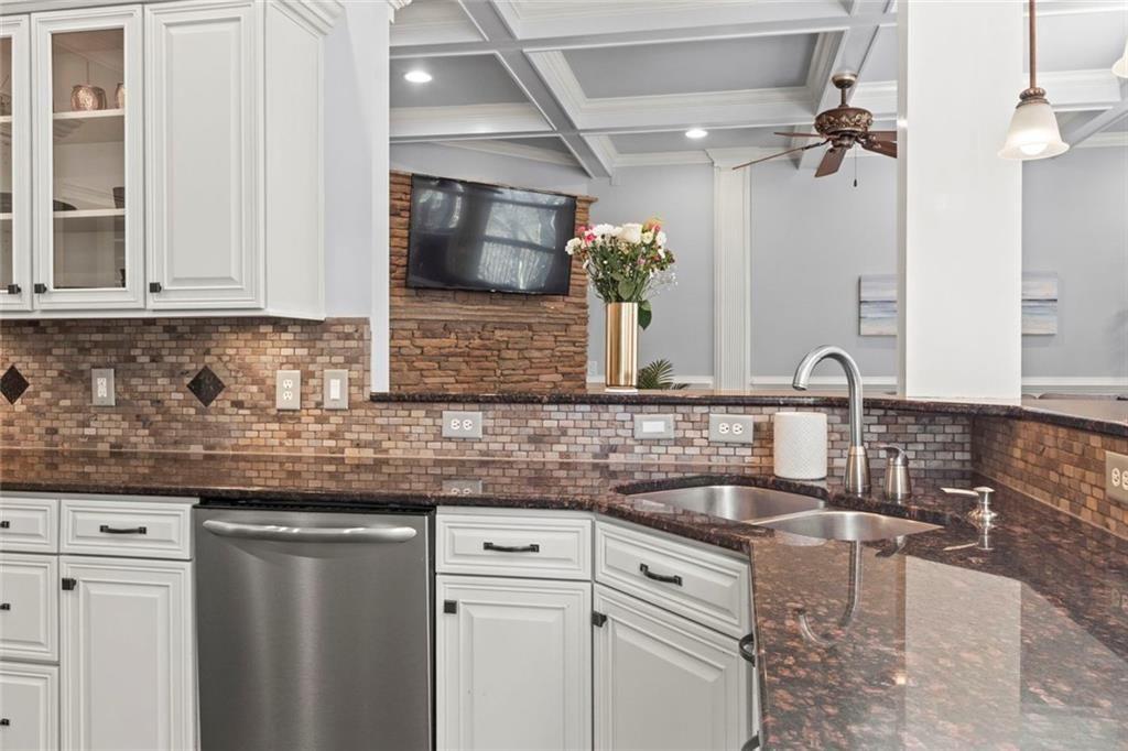 2977 Ringle Road Atlanta, GA 30341 - Photo 31 of 70