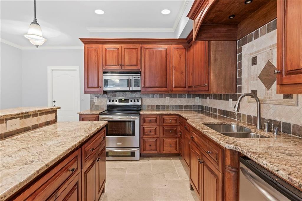 2977 Ringle Road Atlanta, GA 30341 - Photo 56 of 70