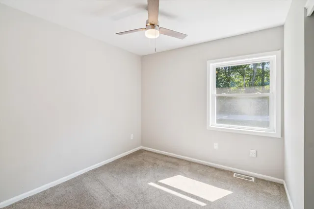 $269,900 | 2926 South Sandstone Road, Jackson, MI 49201