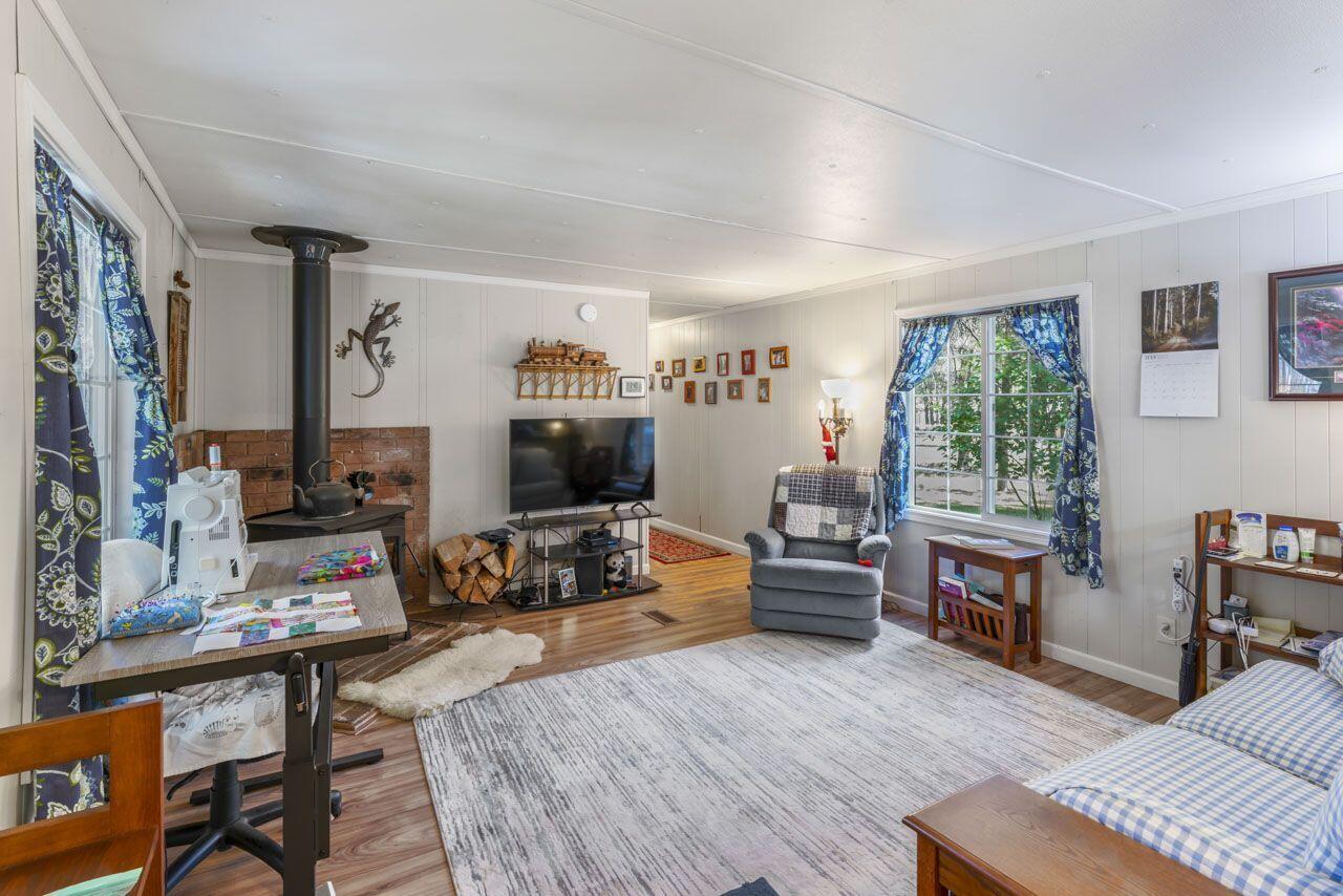 14698 Bluegrass Loop Sisters, OR 97759 - Photo 20 of 38 DSC00636
