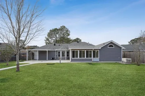 $339,900 | 304 Dana Avenue, Abita Springs, LA 70420