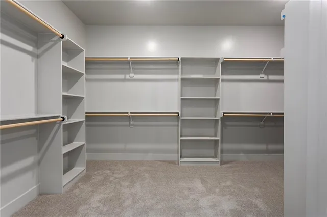 $640,000 | 13541 Northeast 114th Place, Kearney, MO 64060