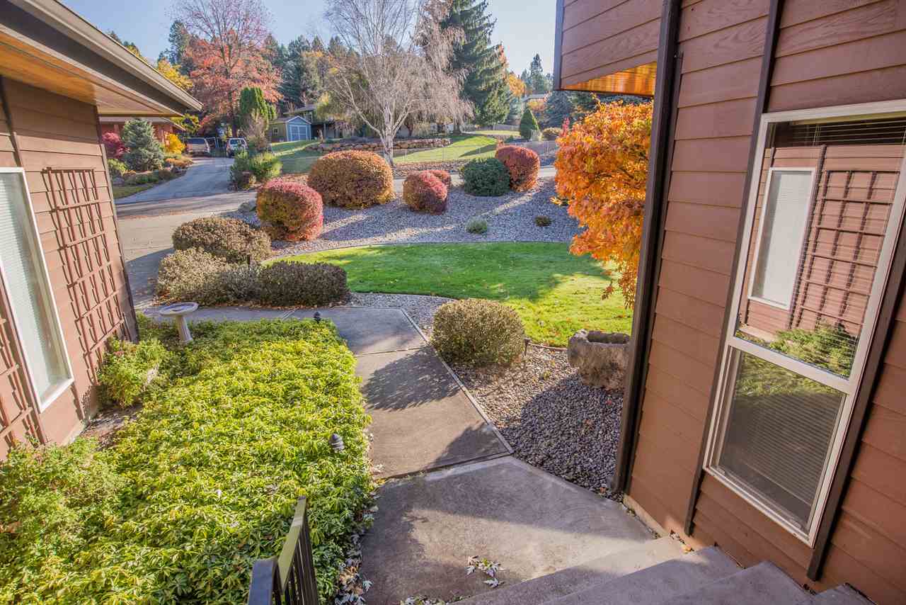 1912 South Conklin Road Spokane Valley, WA 99037 - Photo 2 of 20