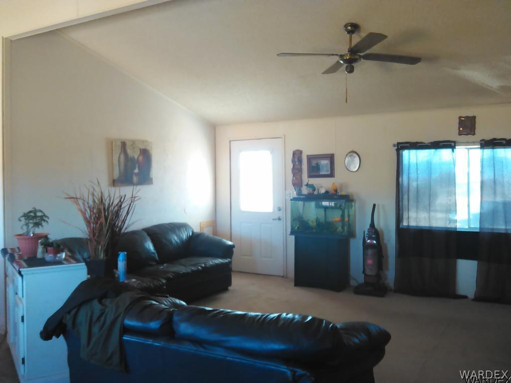 3776 Maverick Road Golden Valley, AZ 86413 - Photo 2 of 18