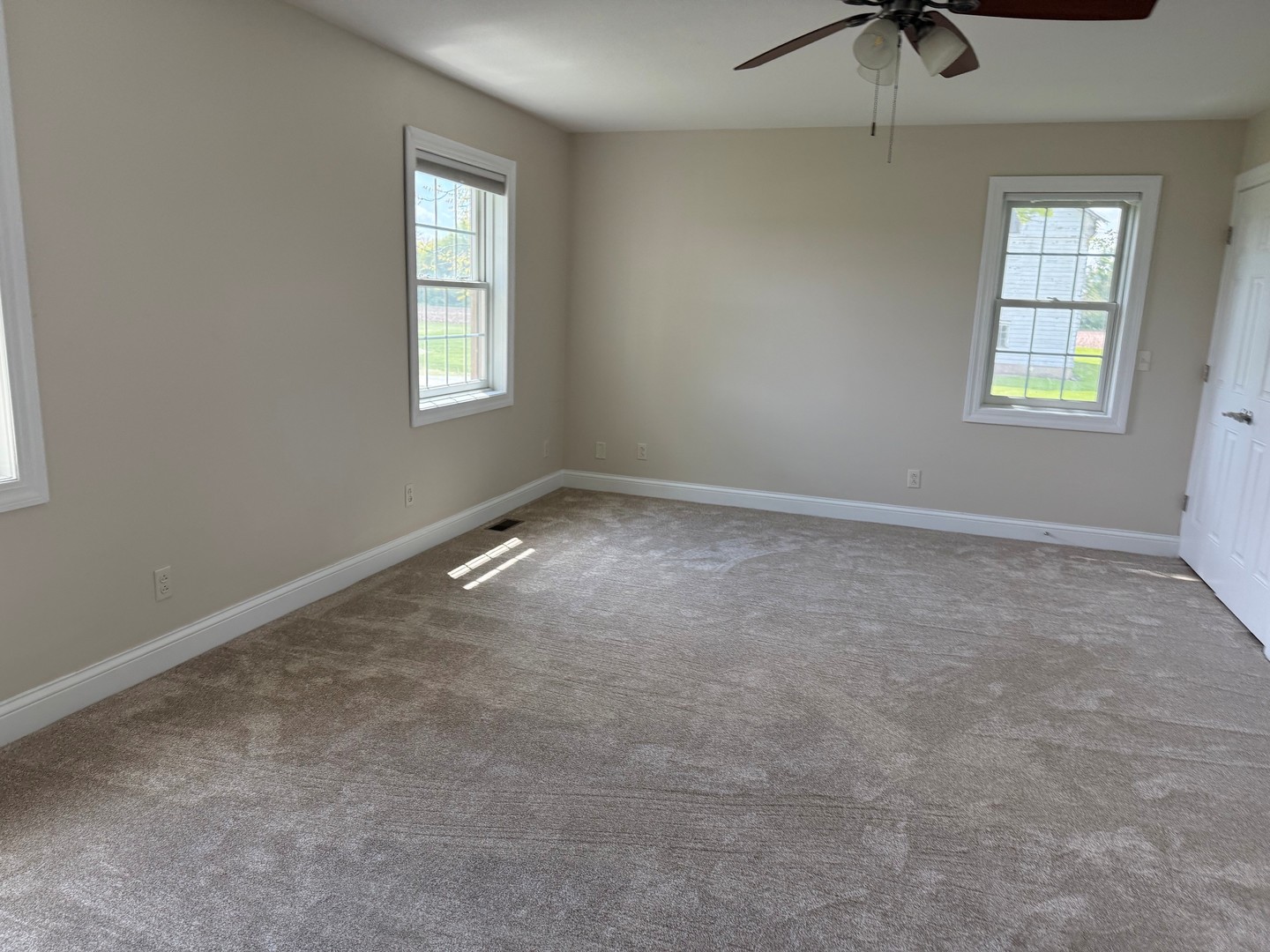 311 Stouffer Road Sterling, IL 61081 - Photo 8 of 20
