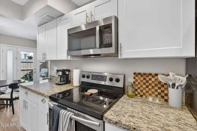 $215,000 | 6017 West Golden Lane, Glendale, AZ 85302