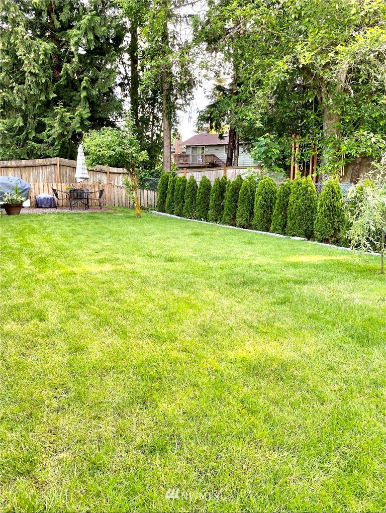 18431 129th Place Southeast Renton, WA 98058 - Photo 3 of 13 Gallery Image 3