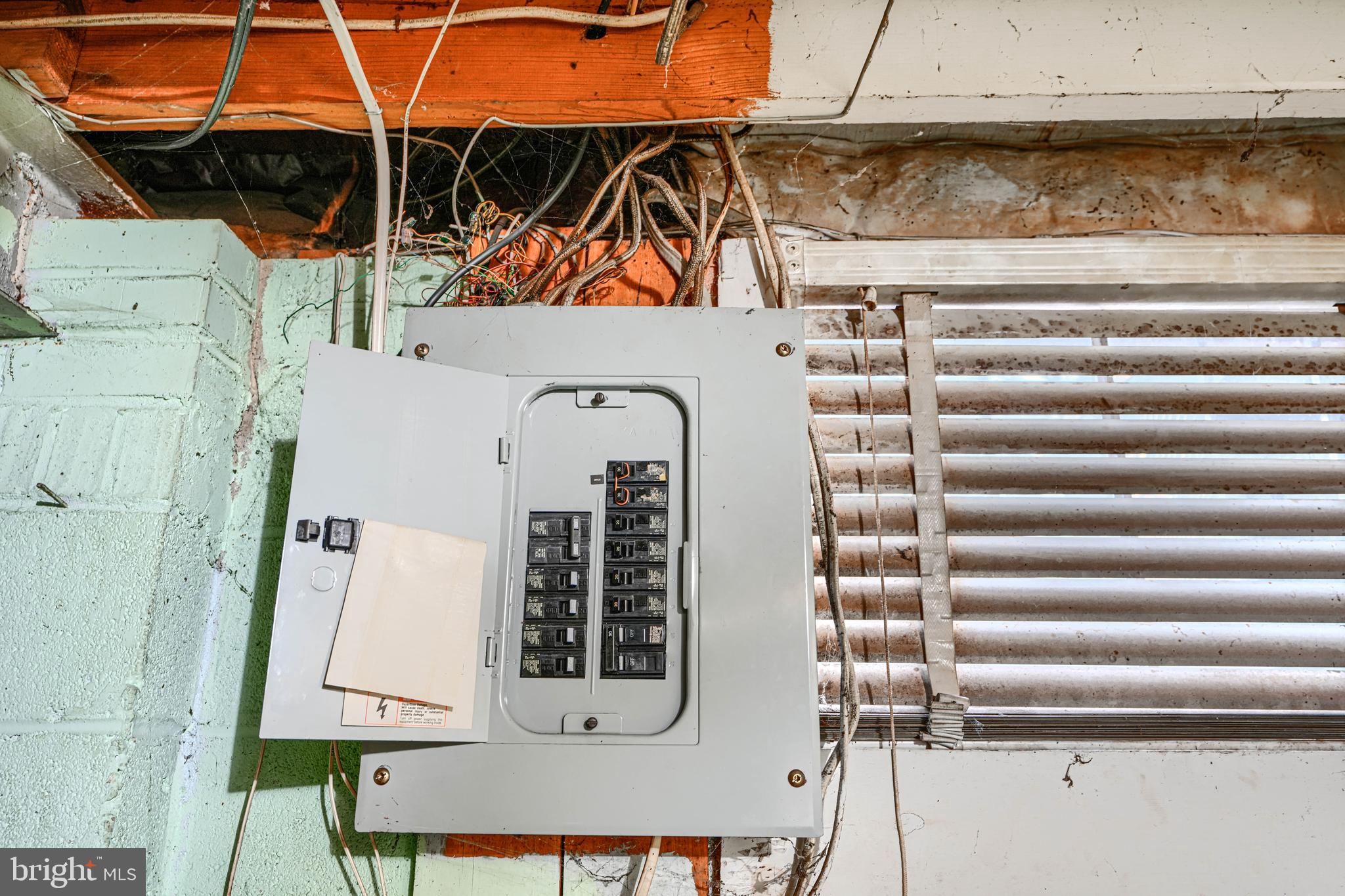 6908 Drylog Street Capitol Heights, MD 20743 - Photo 31 of 38