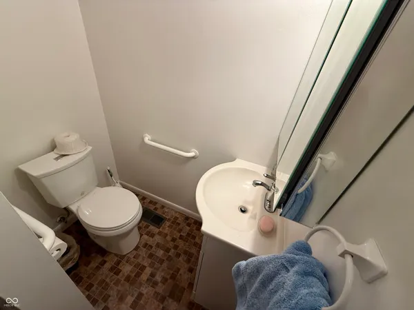 $249,500 | 8115 East 13th Street, Indianapolis, IN 46219