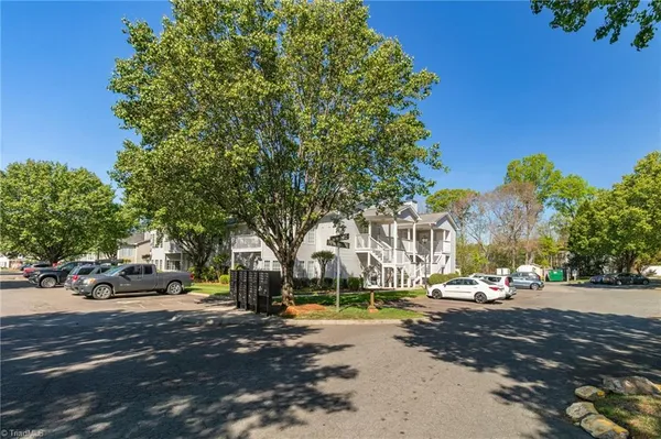 $219,000 | 7104 Riverview Knoll Court, Clemmons, NC 27012