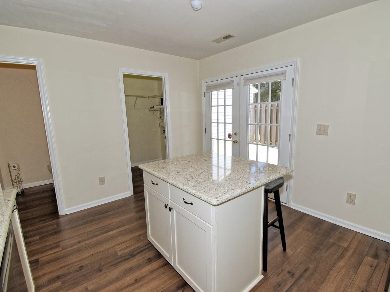 5627 Fieldcross Court Raleigh, NC 27610 - Photo 4 of 30 Photo 4