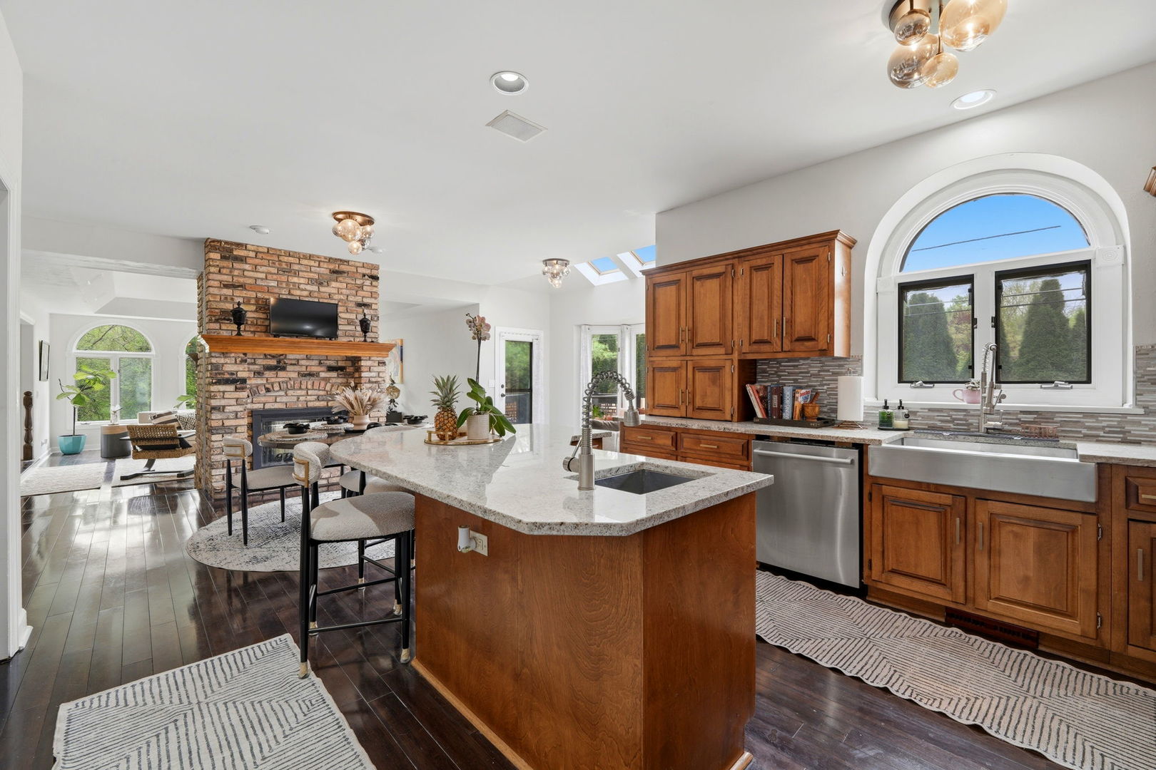 1730 Butterfield Road Flossmoor, IL 60422 - Photo 9 of 45 Gallery Image 9