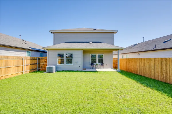 $1,800 | 216 Skipping Stone Lane, San Marcos, TX 78666