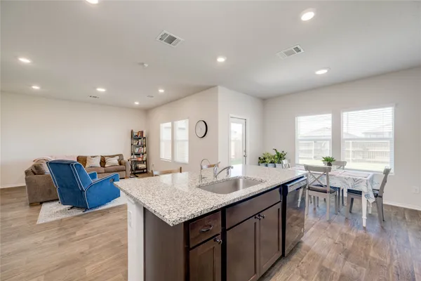 $1,800 | 216 Skipping Stone Lane, San Marcos, TX 78666