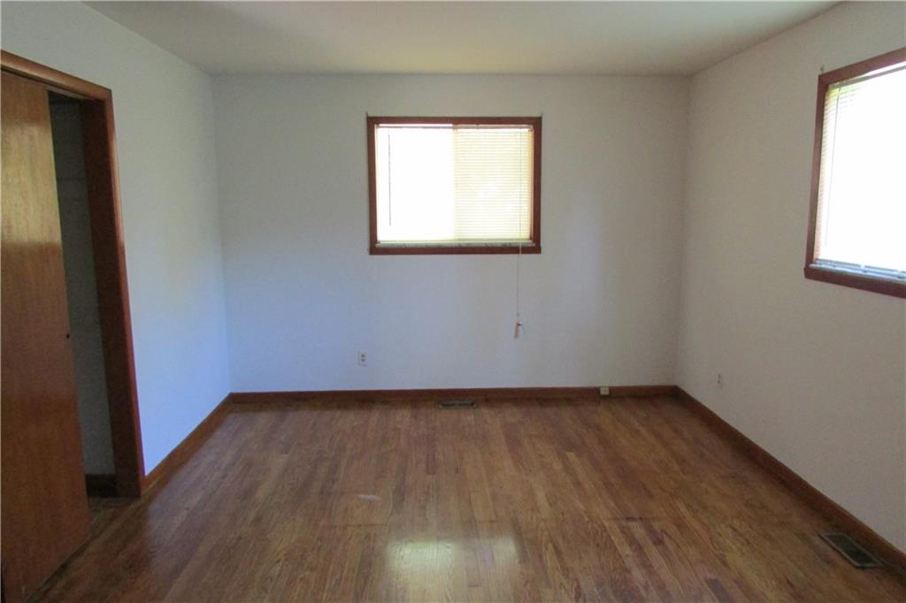 405 West Thompson Road Indianapolis, IN 46217 - Photo 6 of 24 Gallery Image 6
