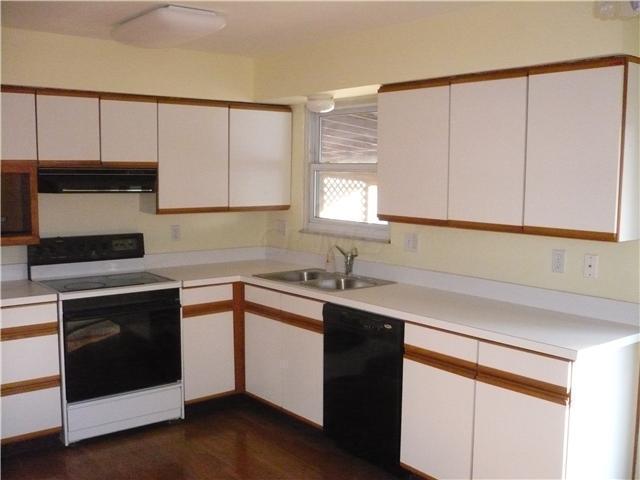 1063 Loring Road Columbus, OH 43224 - Photo 4 of 12 Gallery Image 4