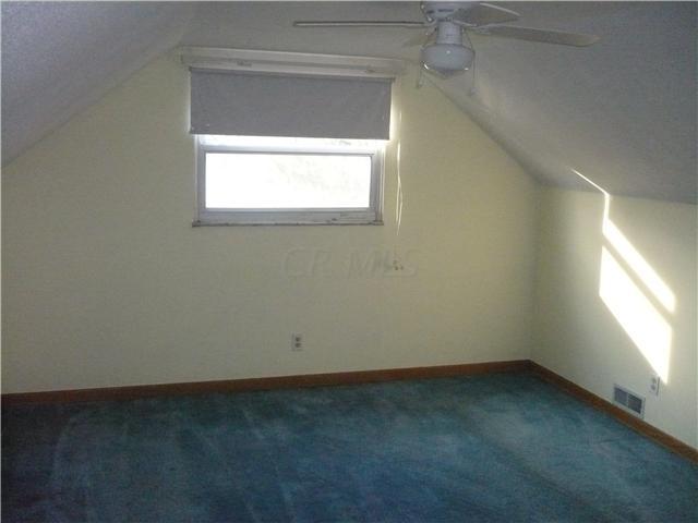 1063 Loring Road Columbus, OH 43224 - Photo 8 of 12 Gallery Image 8