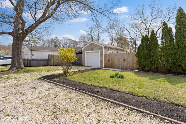 $525,000 | 49 Burlington Drive, Brick, NJ 08723