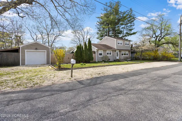 $525,000 | 49 Burlington Drive, Brick, NJ 08723