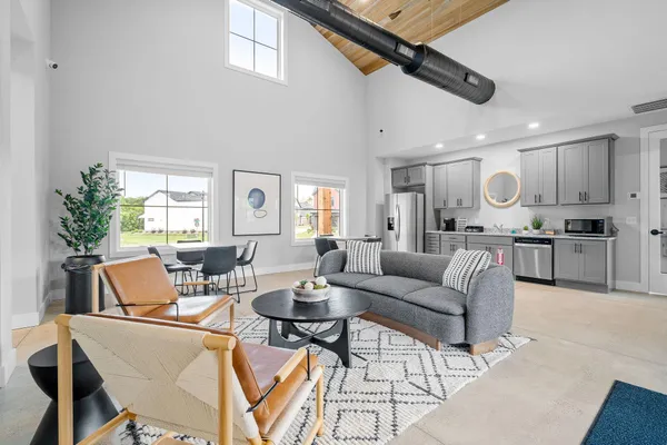 $3,288 | 6997 Angela Trail, Inver Grove Heights, MN 55077