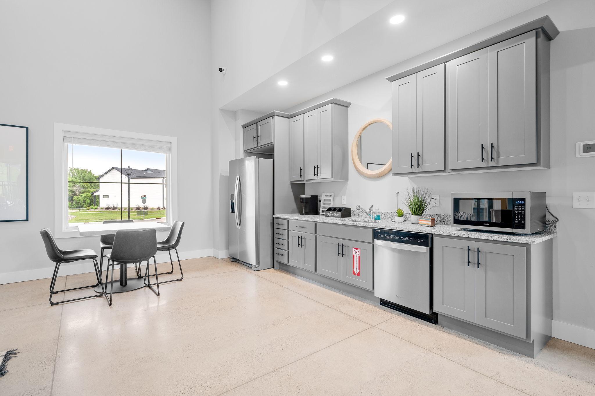 6997 Angela Trail Inver Grove Heights, MN 55077 - Photo 15 of 21