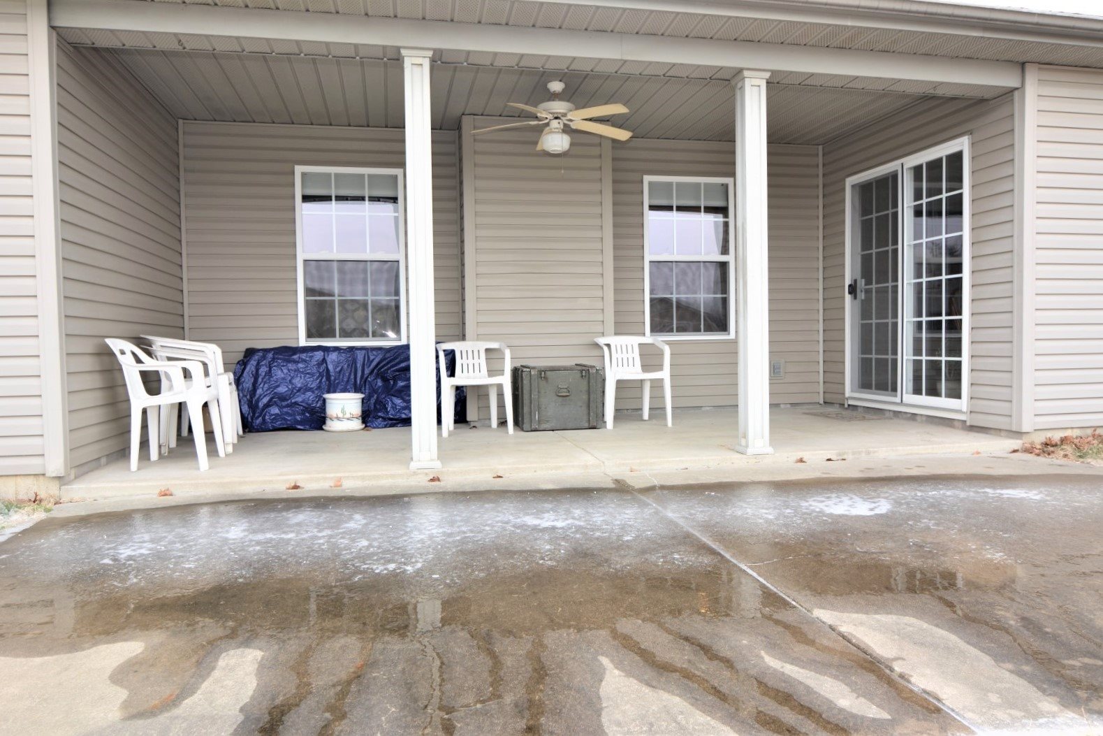 9909 Chatteris Road Evansville, IN 47725 - Photo 12 of 16 Gallery Image 12