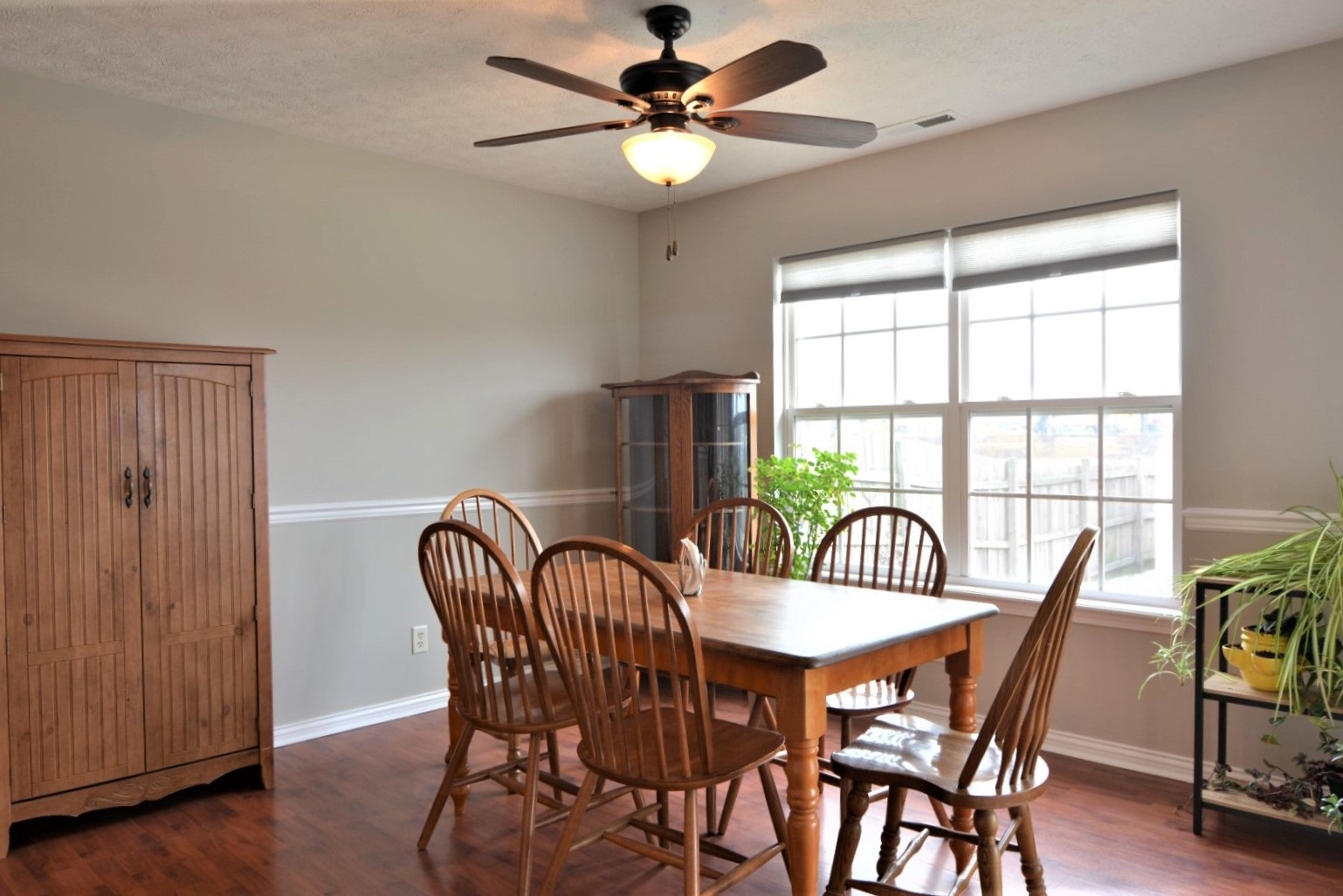 9909 Chatteris Road Evansville, IN 47725 - Photo 4 of 16 Gallery Image 4