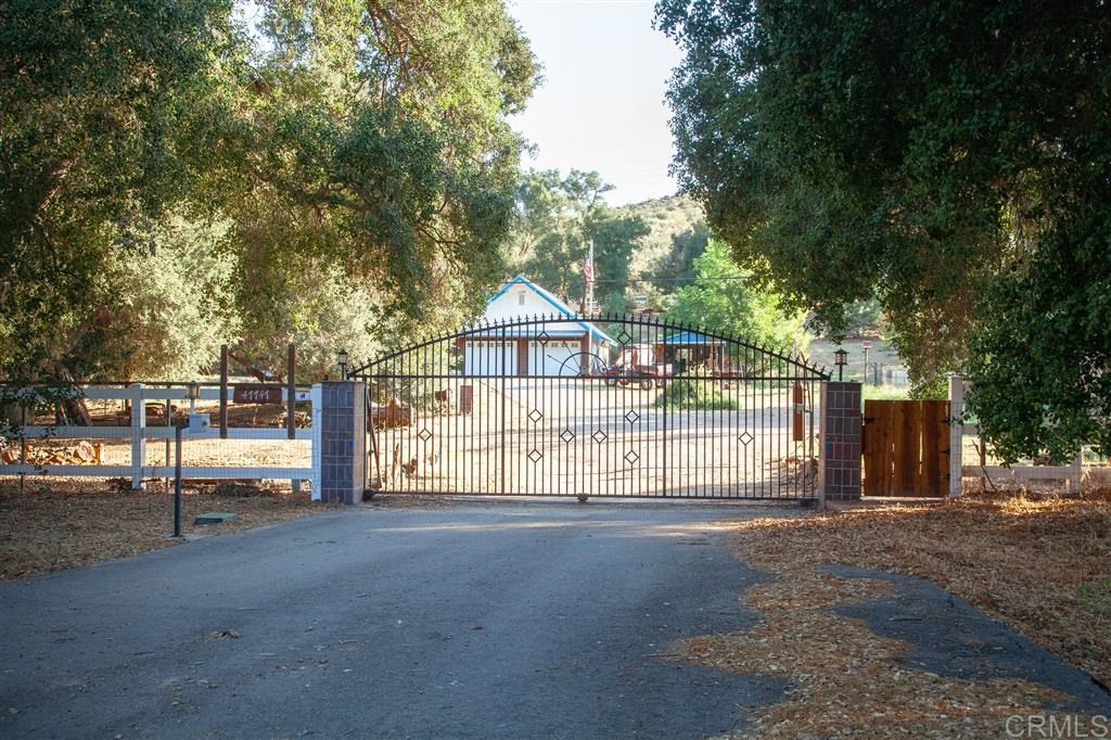 47747 Twin Pines Road Banning, CA 92220 - Photo 3 of 25 Gallery Image 3