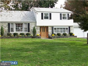 359 Keats Road Huntingdon Valley, PA 19006 - Photo 1 of 10 Gallery Image 1