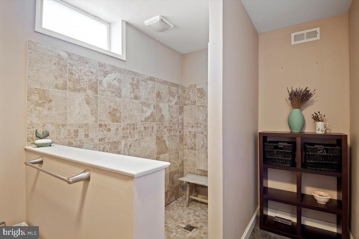 3307 Regency Drive Sinking Spring, PA 19608 - Photo 45 of 68