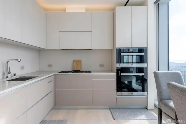 $2,595,000 | 181 Fremont Street, Unit 56C, San Francisco, CA 94105