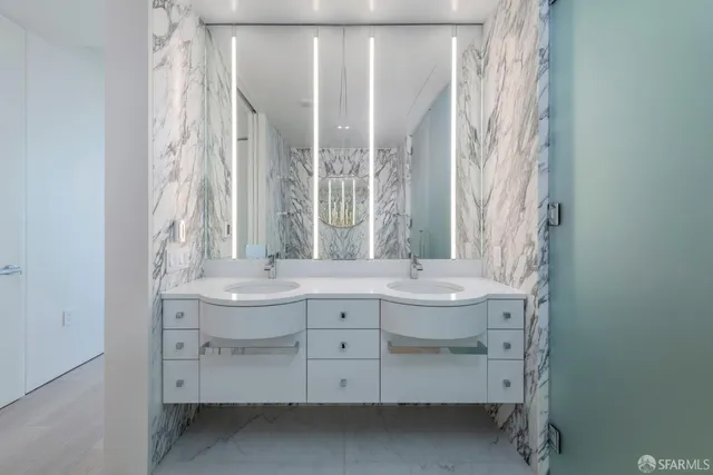 $2,595,000 | 181 Fremont Street, Unit 56C, San Francisco, CA 94105