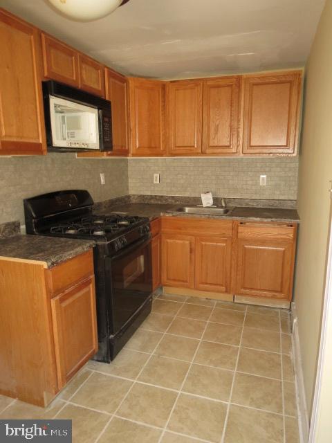 7313 Drexel Road Philadelphia, PA 19151 - Photo 8 of 15