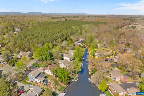 $1,050,000 | 7 Bolling Circle, Palmyra, VA 22963