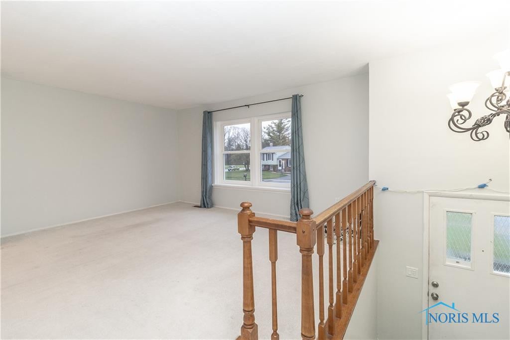 6502 Millbrook Road Maumee, OH 43537 - Photo 5 of 33 Gallery Image 5