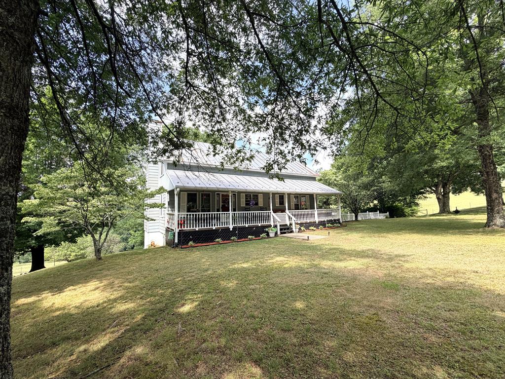 72 Fox Glen Road Fancy Gap, VA 24328 - Photo 1 of 66 Gallery Image 1