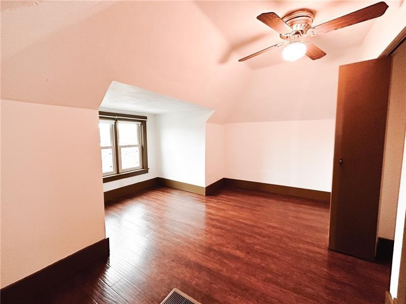 818 Beaver Road Ambridge, PA 15003 - Photo 33 of 36 Unit 2 BED #3