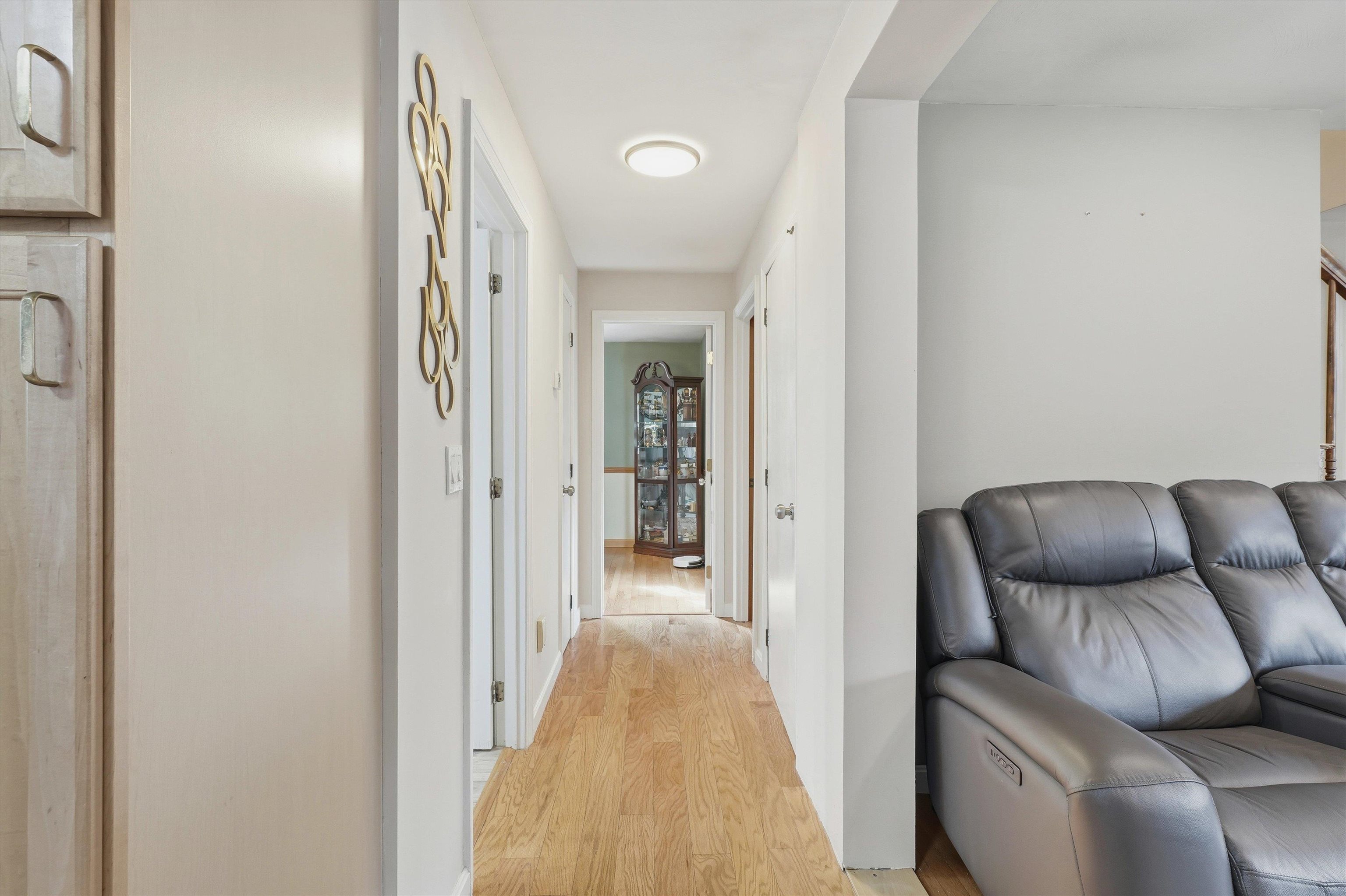 151 Highland Street Hudson, NH 03051 - Photo 14 of 42