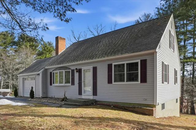 $584,000 | 151 Highland Street, Hudson, NH 03051