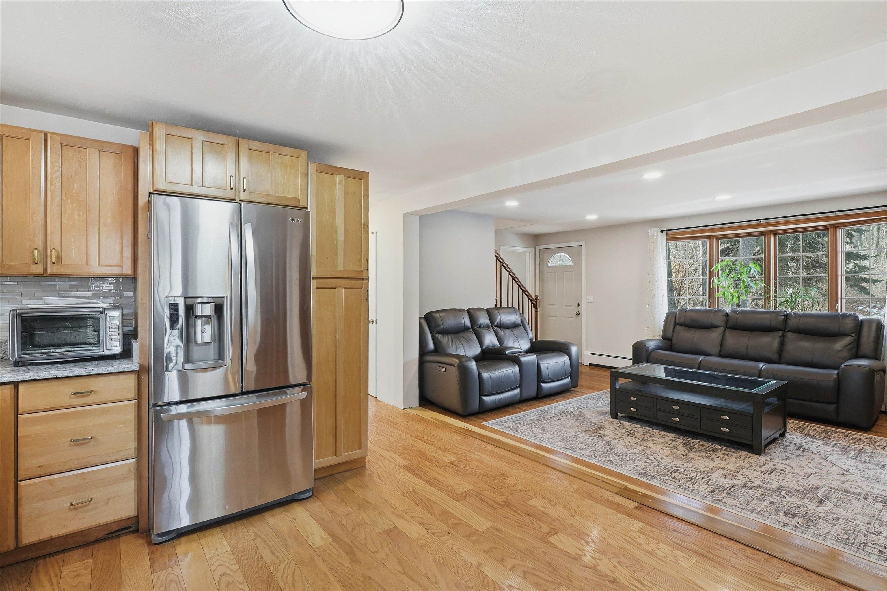 151 Highland Street Hudson, NH 03051 - Photo 5 of 42