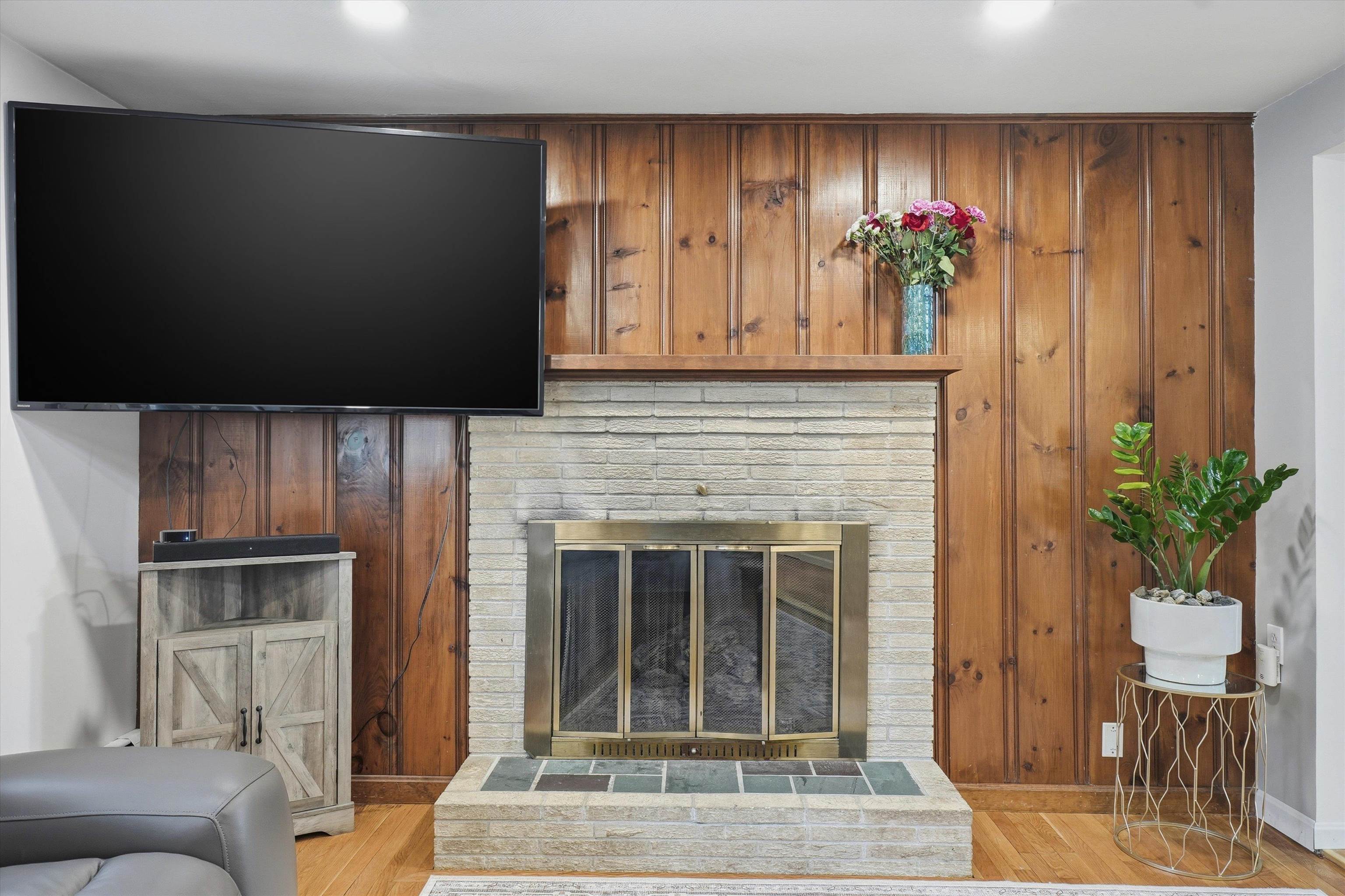 151 Highland Street Hudson, NH 03051 - Photo 9 of 42