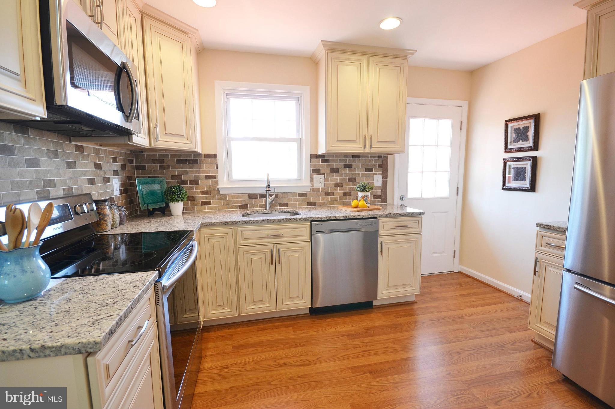 7524 Lemon Tree Court Hanover, MD 21076 - Photo 10 of 30 Gourmet Kitchen w/ Stainless Steel Appliances